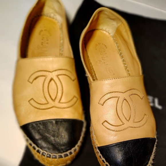 Chanel espadrille sandals - Picture 1 of 5